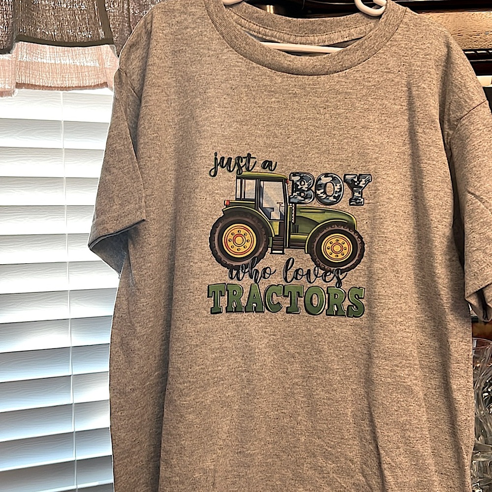 Gilden youth gray medium youth t shirt